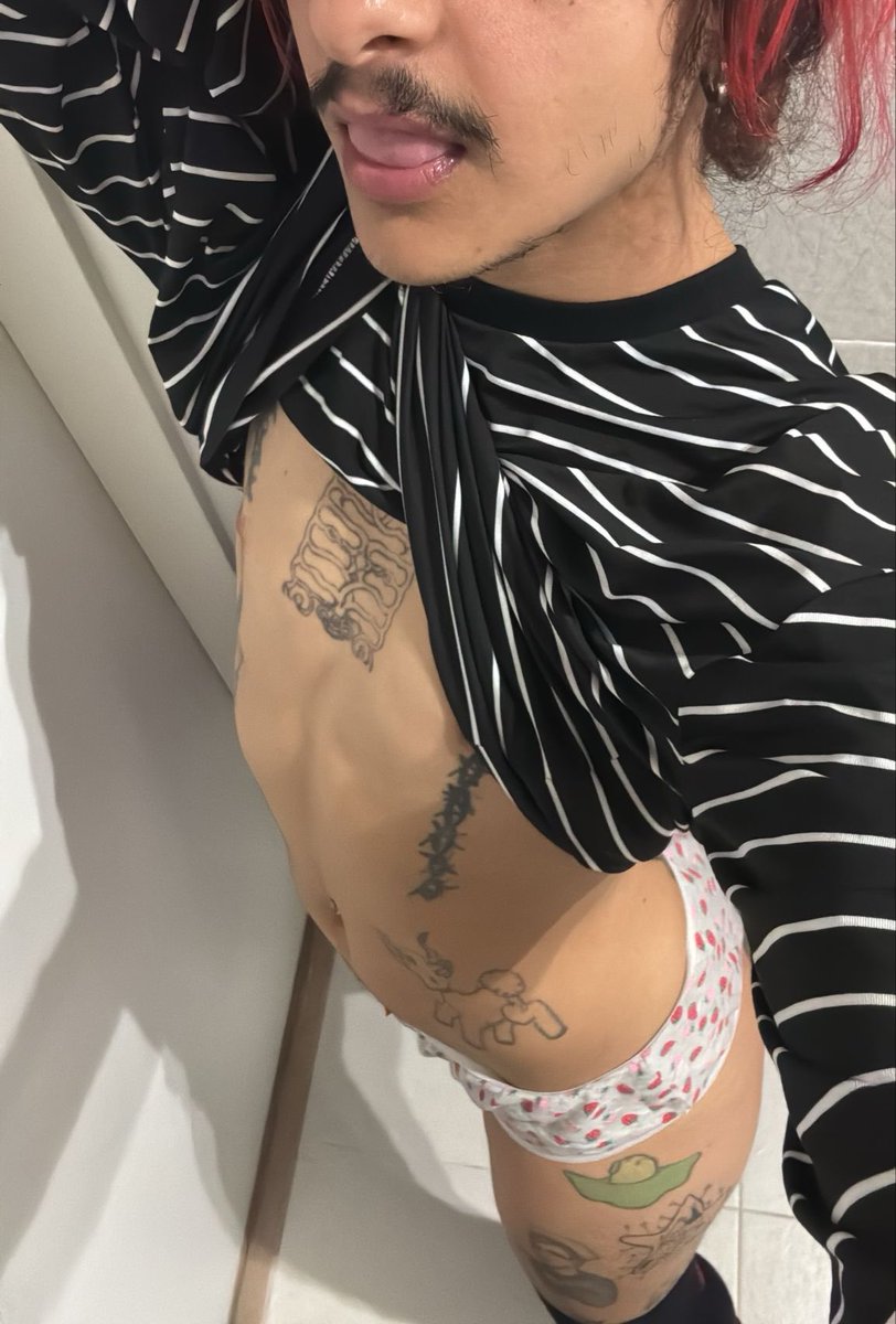imissmyDaddy_'s tweet photo. Daddy asked me to show him my underwear…. Such little fucking slut waiting for him to use all my holes u.u

#tboy #femboy #slut #whore #owned #sissy #analking #cumslut #babyboy #cumswallow https://t.co/2pB07oAYXC