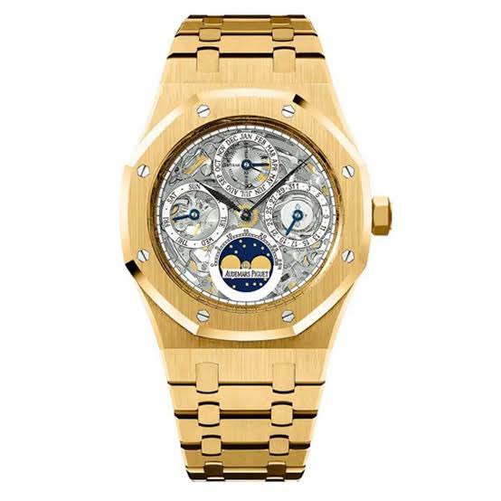 bloody_osiris's tweet photo. Dame Dash 2001 wearing an AP Royal Oak Perpetual Calendar Skeleton https://t.co/uHAR2EUMCx