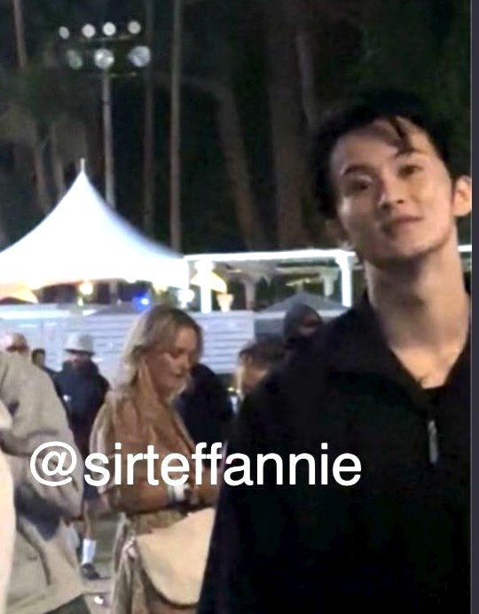 nura ℘ tweet media