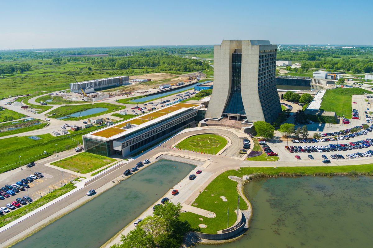 Fermilab tweet media