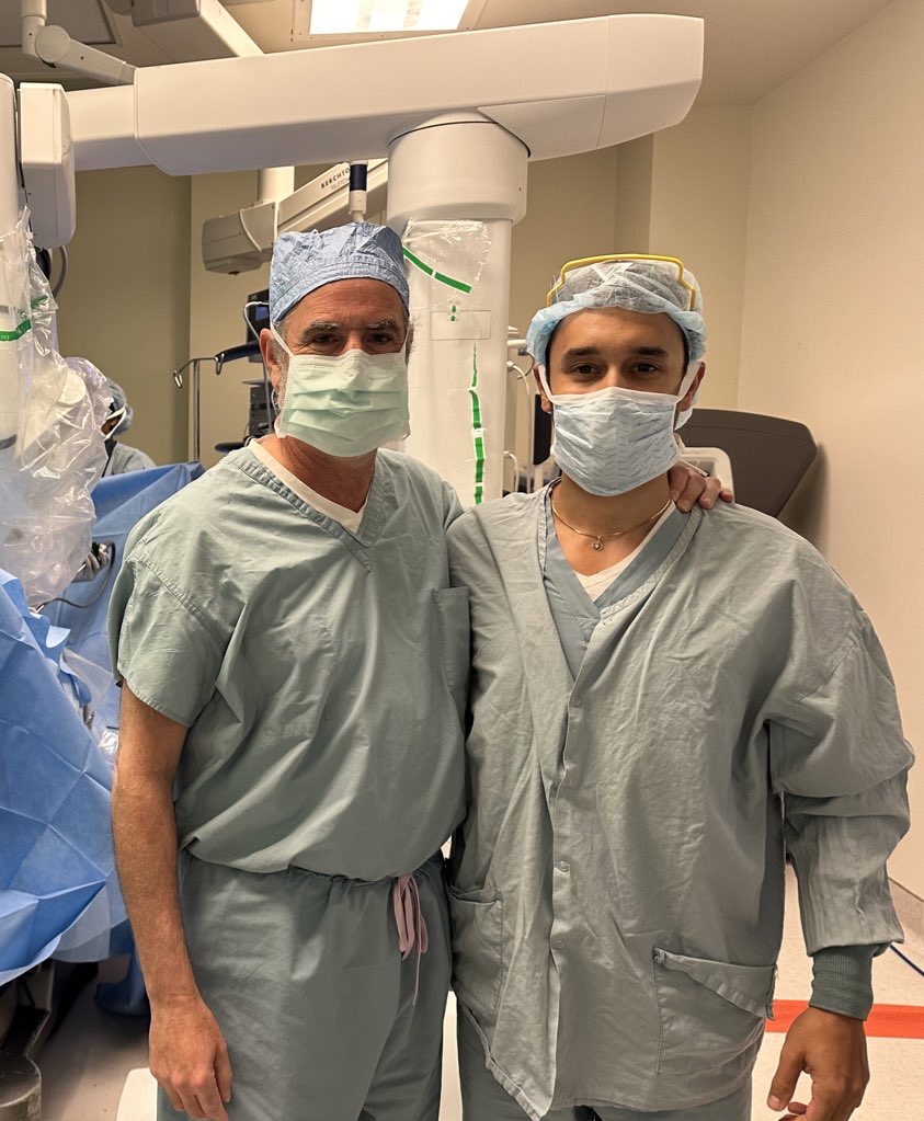 Adam_Weiner535's tweet image. 👏Well deserved accolade for Rob who has contributed so much to the field of #prostatecancer 

@PCFnews @PCF_Science @UCLAHealthJCCC @UclaUrology