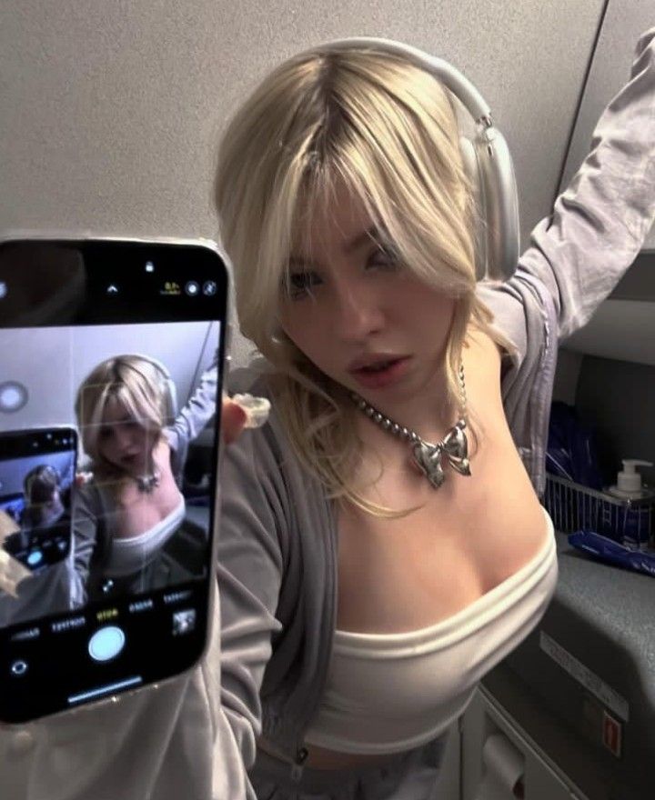 𝓒𝙡𝙖𝙞𝙧𝙚 ‧⁺ ⊹˚ tweet media