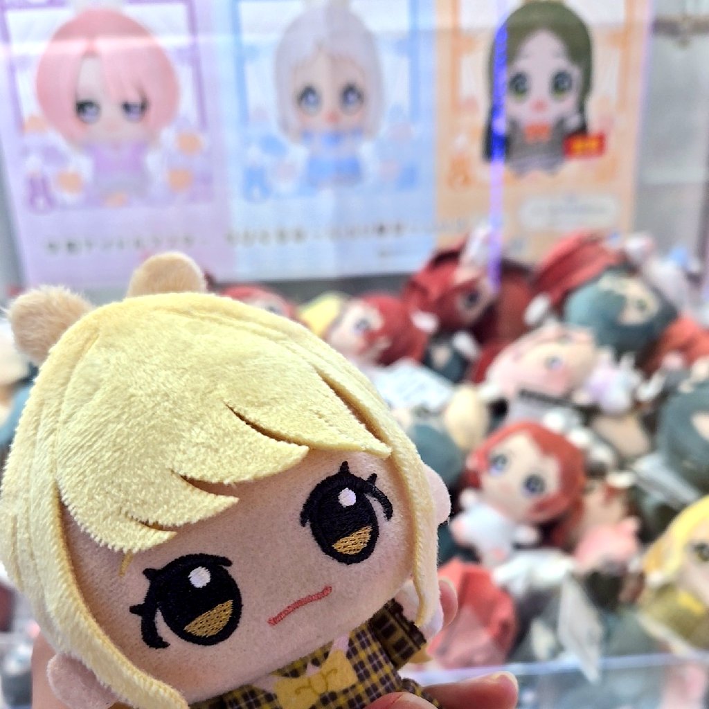 Rose__lyr's tweet photo. ついでに戦利品
ぬいが増殖していく… https://t.co/yKhknvWXvz