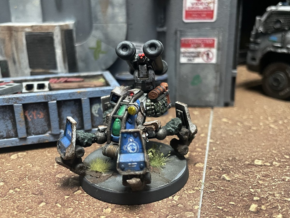 MarshalSigma7's tweet photo. “Sure they’re not the newest models, but that doesn’t make their rockets any less deadly.”

Yellow Era drone support platforms still in use by the UN (and looted from them). Also commonly used to carry extra equipment for their squads. https://t.co/BDAdvPKENv