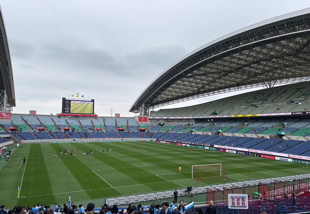 Riverty_Blue's tweet photo. 埼スタ到着🐬
アウェイ席はいつもより狭めかも。 https://t.co/9Gx7fTacda