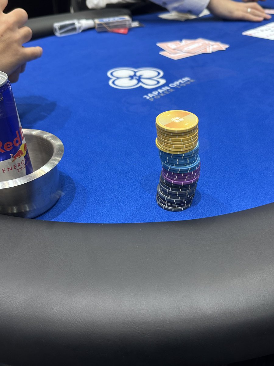 amupoker's tweet photo. 7時過ぎまで酒飲んで寝ずにトナメ🃏

#JOPT https://t.co/PDGz6pbJs4
