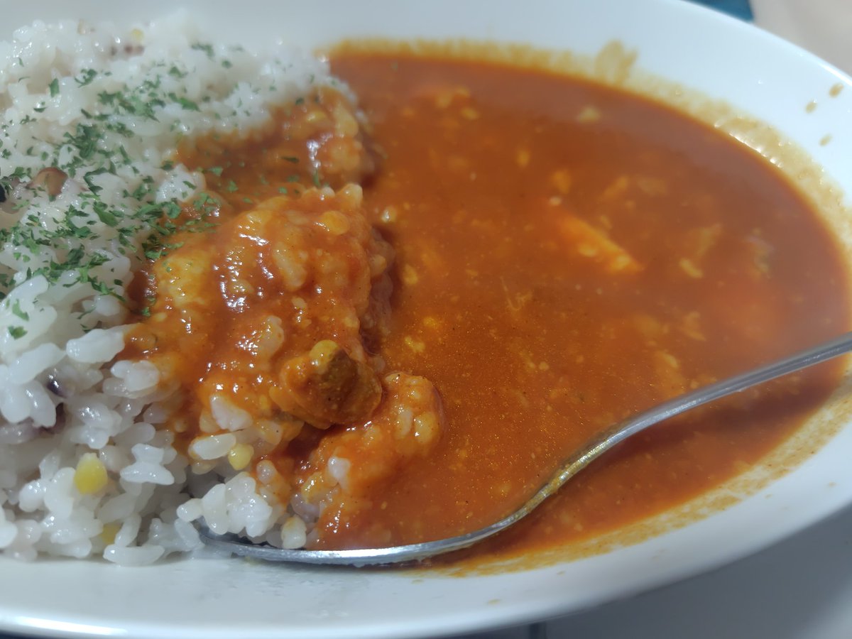 たけのこ tweet media
