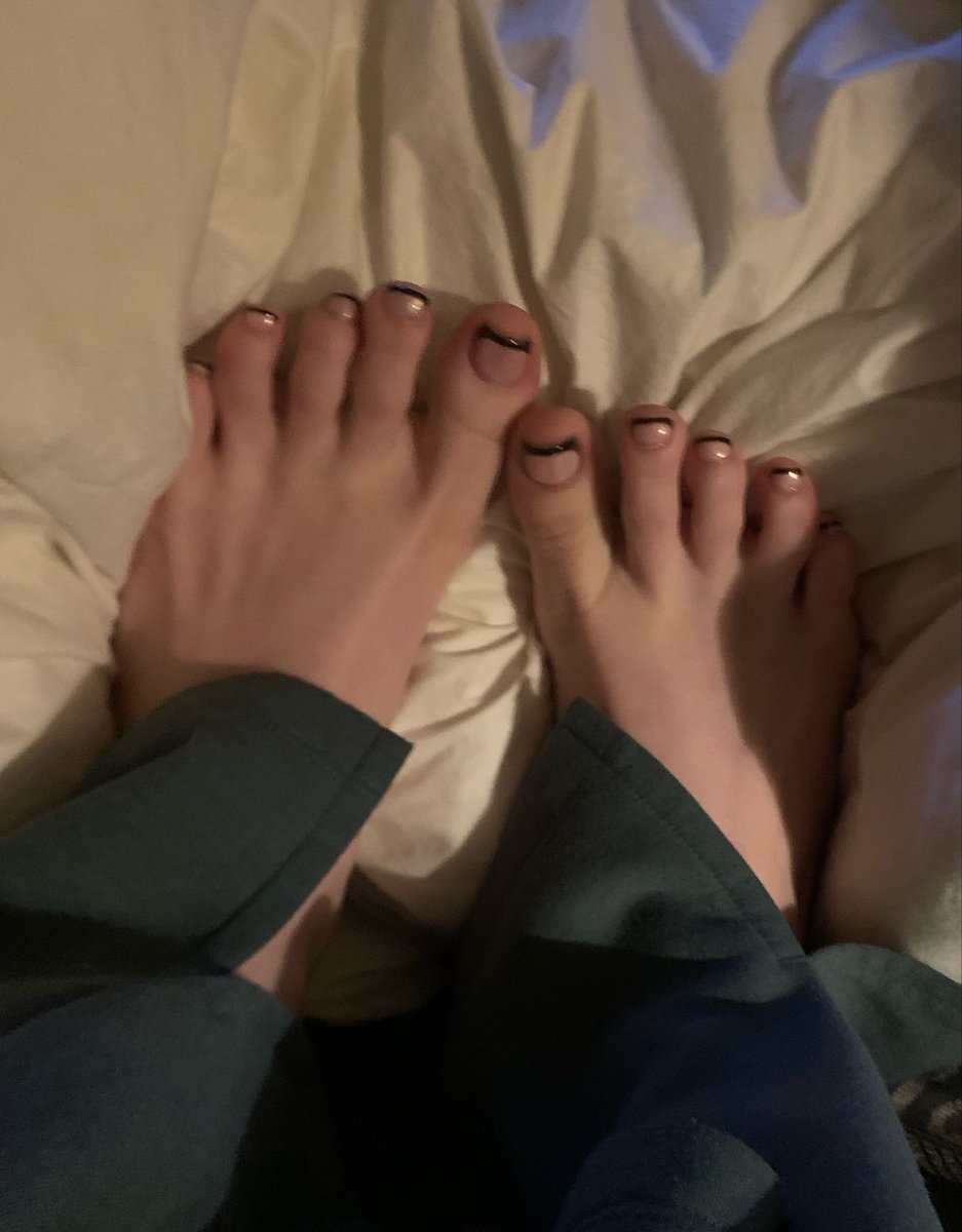DinkyyyyJade's tweet image. Looking for some customersss!!💋💋
#feet #newpost #follow #toes