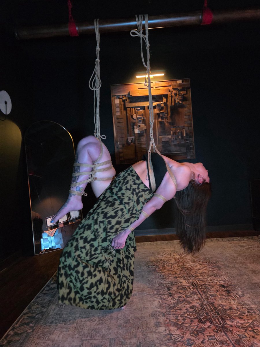 empress__rising's tweet photo. Another blissful #shibari #ropesuspension evening with #shibaristateofmind https://t.co/dExQTEBBOV