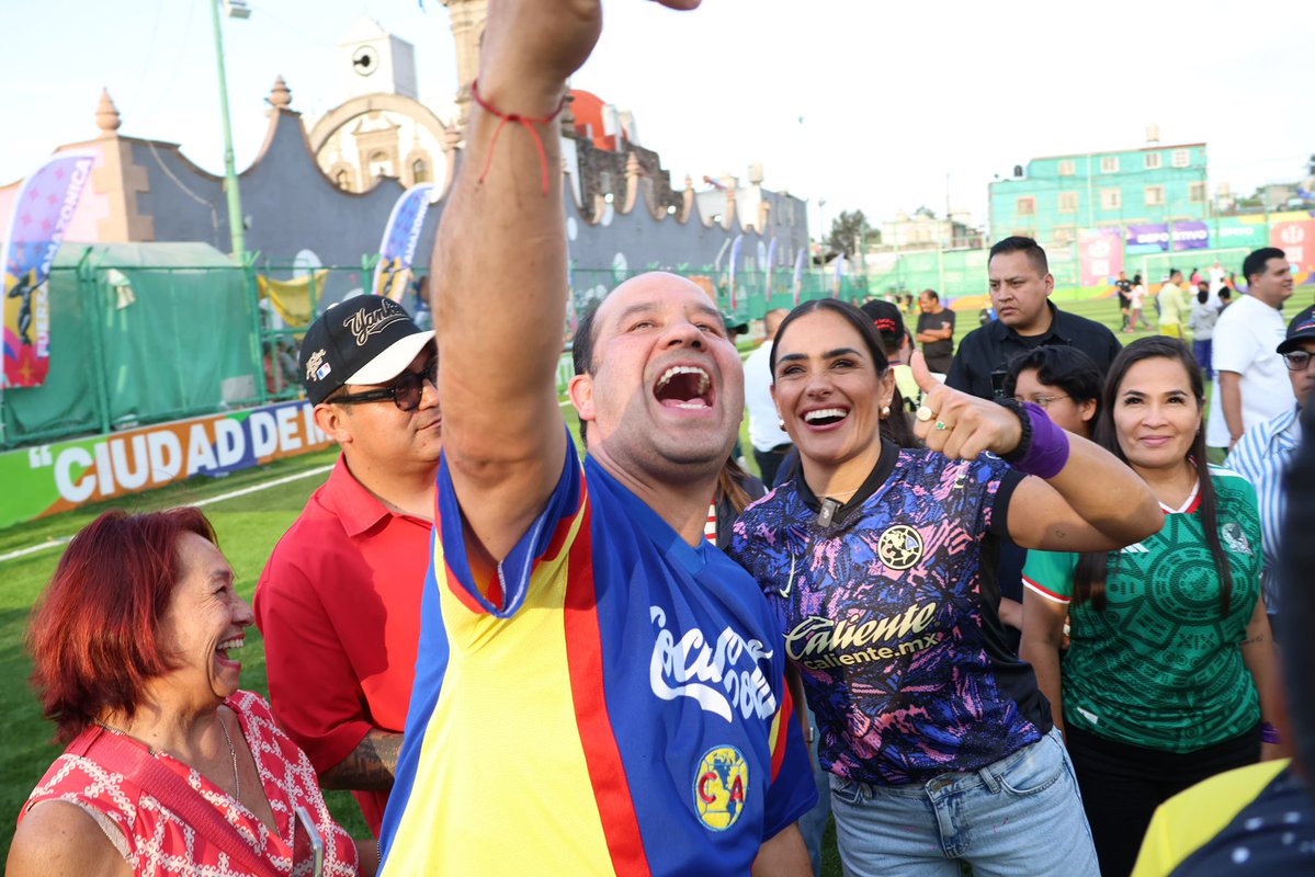 Alessandra Rojo de la Vega tweet media