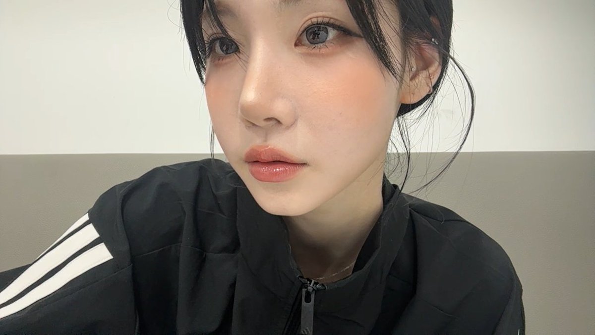 HaizulByezul tweet media