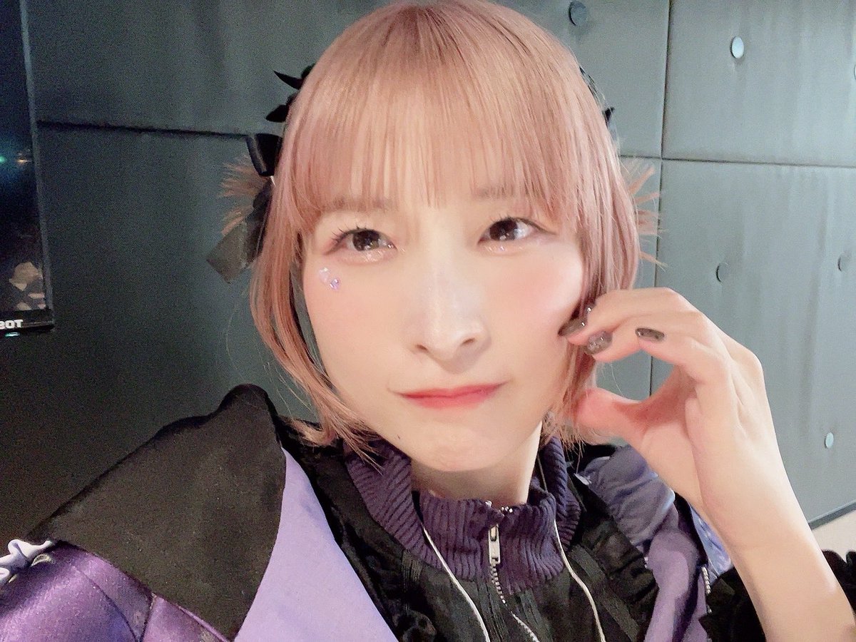 小澤麗那 tweet media