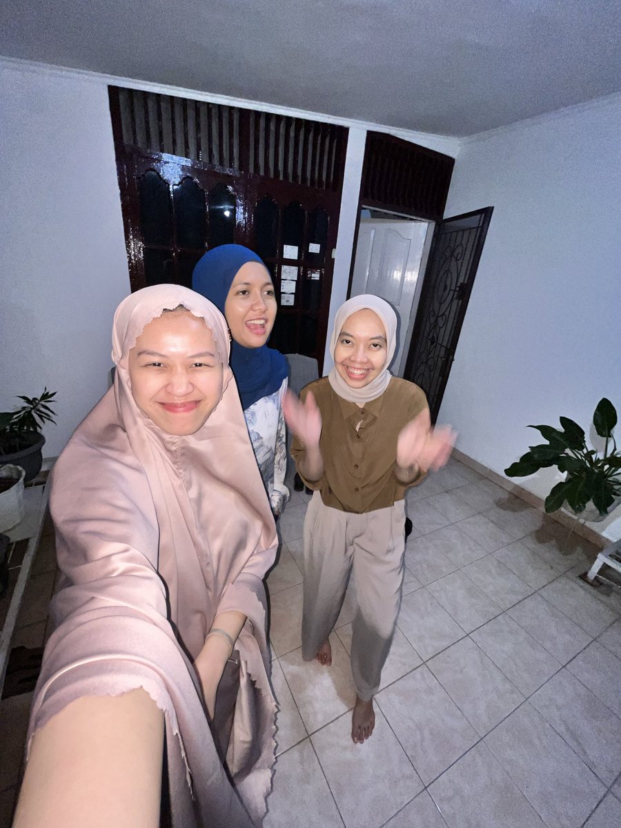 annisau_'s tweet photo. H-2 nikah, glowing juga ya aq https://t.co/a0zWe5tZsQ