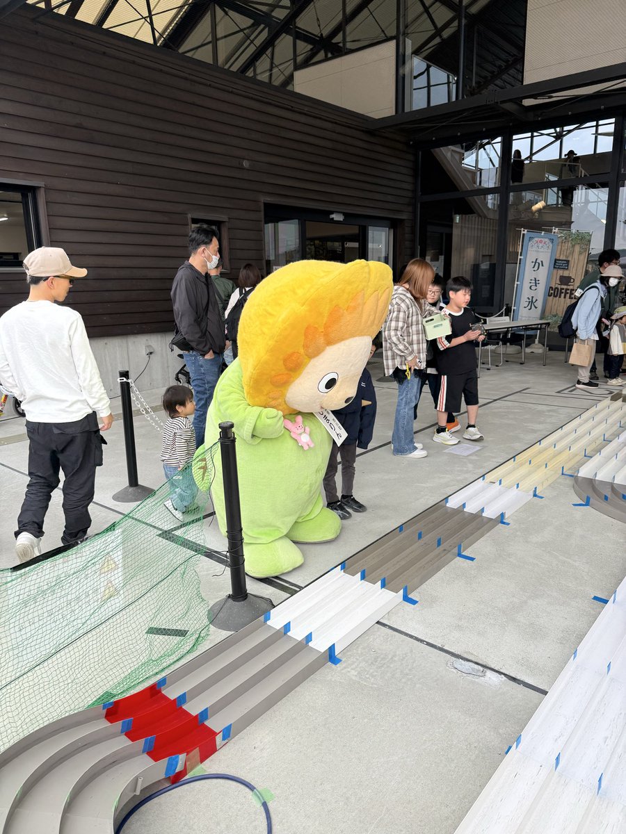 kotetu1987's tweet image. なんかきたよ(笑)
#ミニ四駆
#sora加西
#PROST