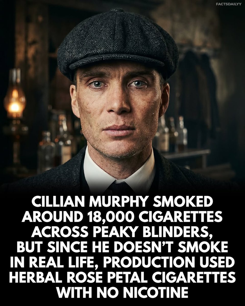 FroggyDLuffy's tweet image. Did you know this?
Just imagine if it was real cigerette 👀

#peakyblinders #factime