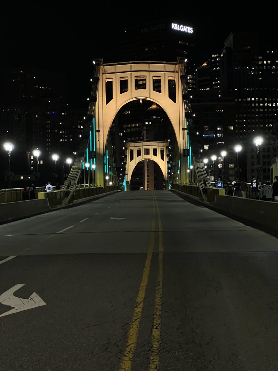 Tylerfrost_34's tweet photo. Shoutout to the burgh. #nfldraft was unreal. https://t.co/IYuDwgMclw