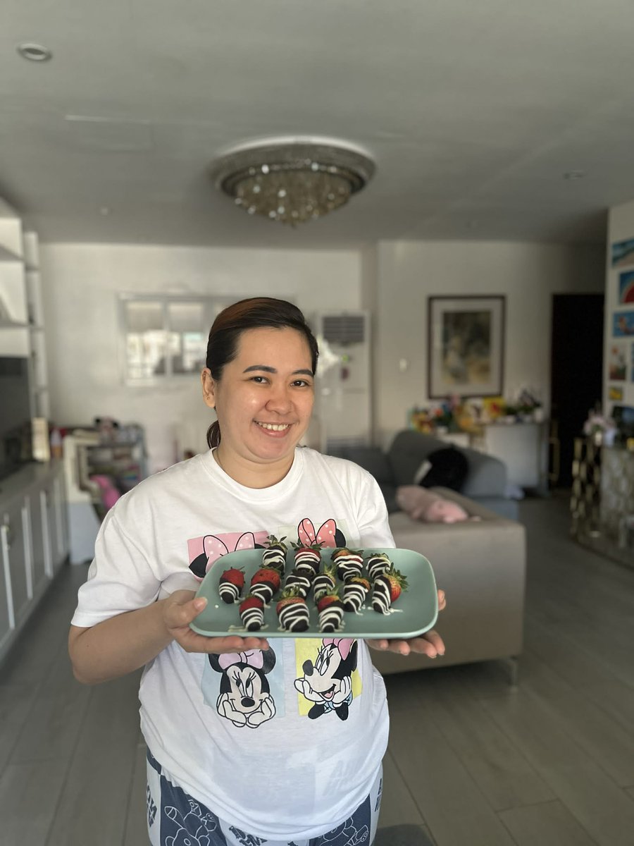 Ehvhonnie's tweet image. Strawberry dark chocolate and white chocolate 💓💖💕🤩😍 

Yummy Fruits 😍

#strawberry #darkchocolate #whitechocolate #Fruits