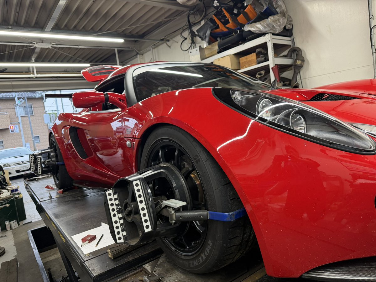 TiRacingtir's tweet photo. 🔴エキシージS お客様
GTWING装着後車高野見直しとアライメント調整です!
バッチリ決めさせて頂きました!
#エキシージ
#GTWING
#TiRACING https://t.co/o1V8e3k9cD