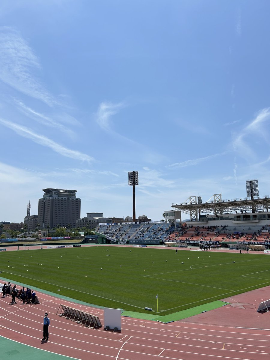 te10_29's tweet photo. 鳥栖さんと白波で対戦できる日が来るとは😌✨

ホームで連敗を止めて2位を死守しよう‼️

#鹿児島ユナイテッドFC https://t.co/bdYghS3hZX
