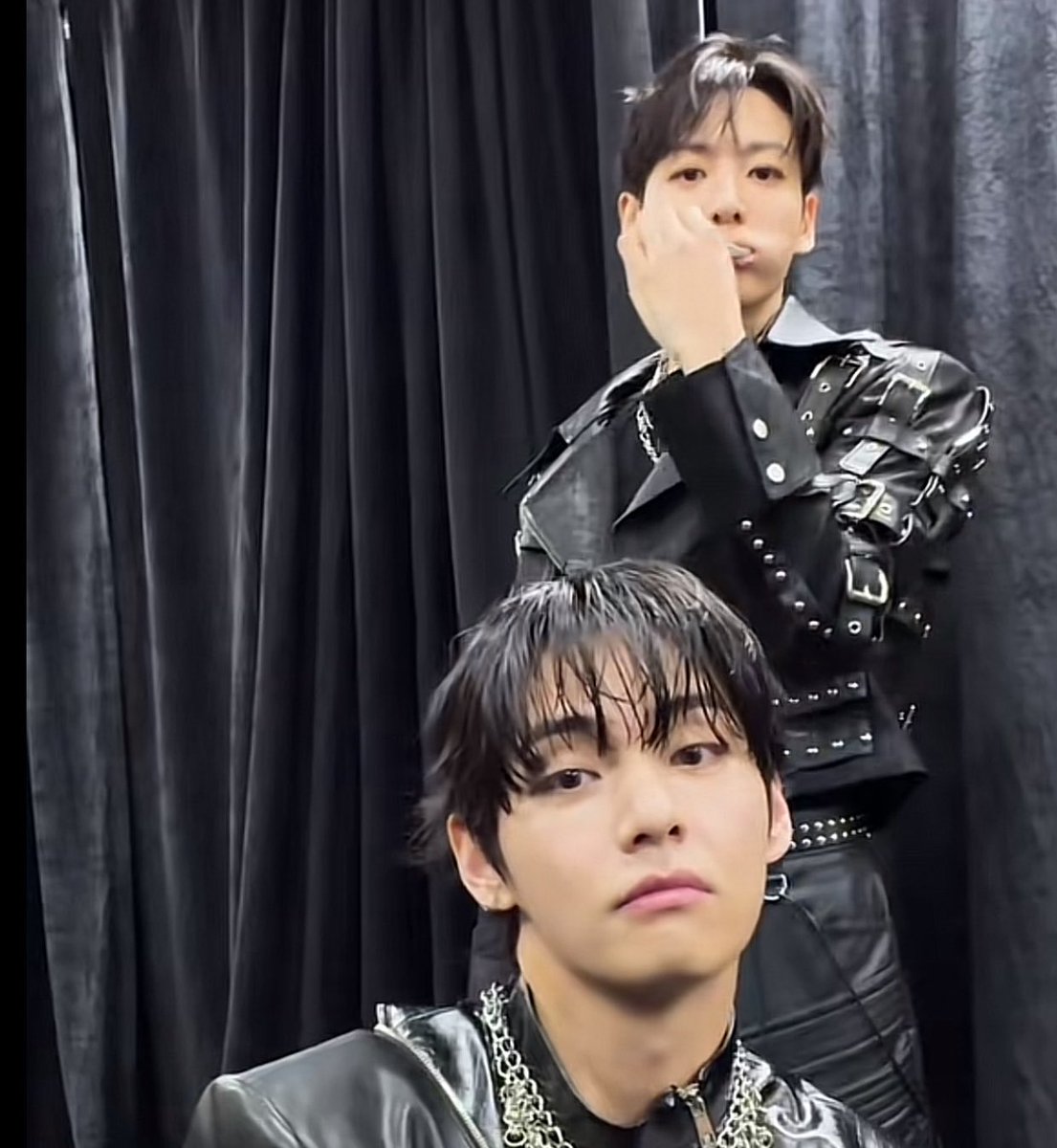 เอ๋ง tweet media