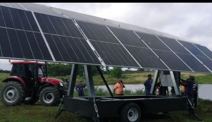Unas 600 bombas solares destinadas al riego de áreas tabacaleras serán instaladas en #PinardelRío,según un cronograma previsto por Tabacuba en aras de cambiar su matriz energética en medio de un contexto de limitaciones con el combustible y la generación eléctrica en el país.