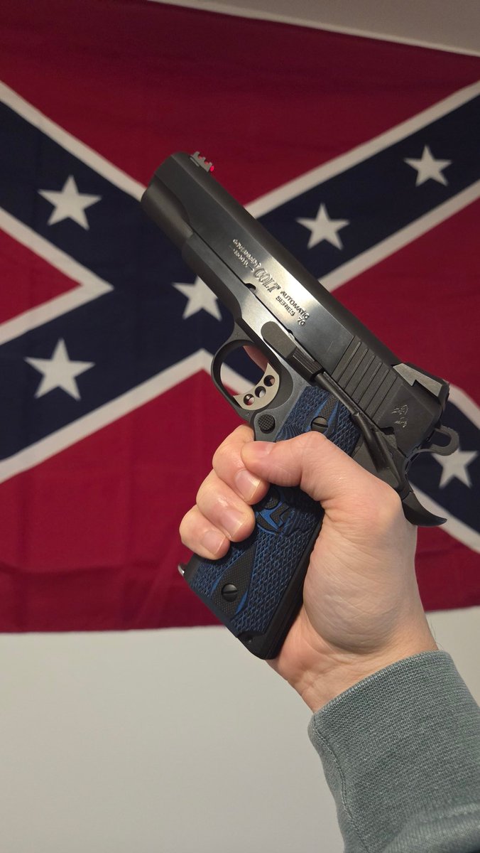 Southern Zoomer tweet media