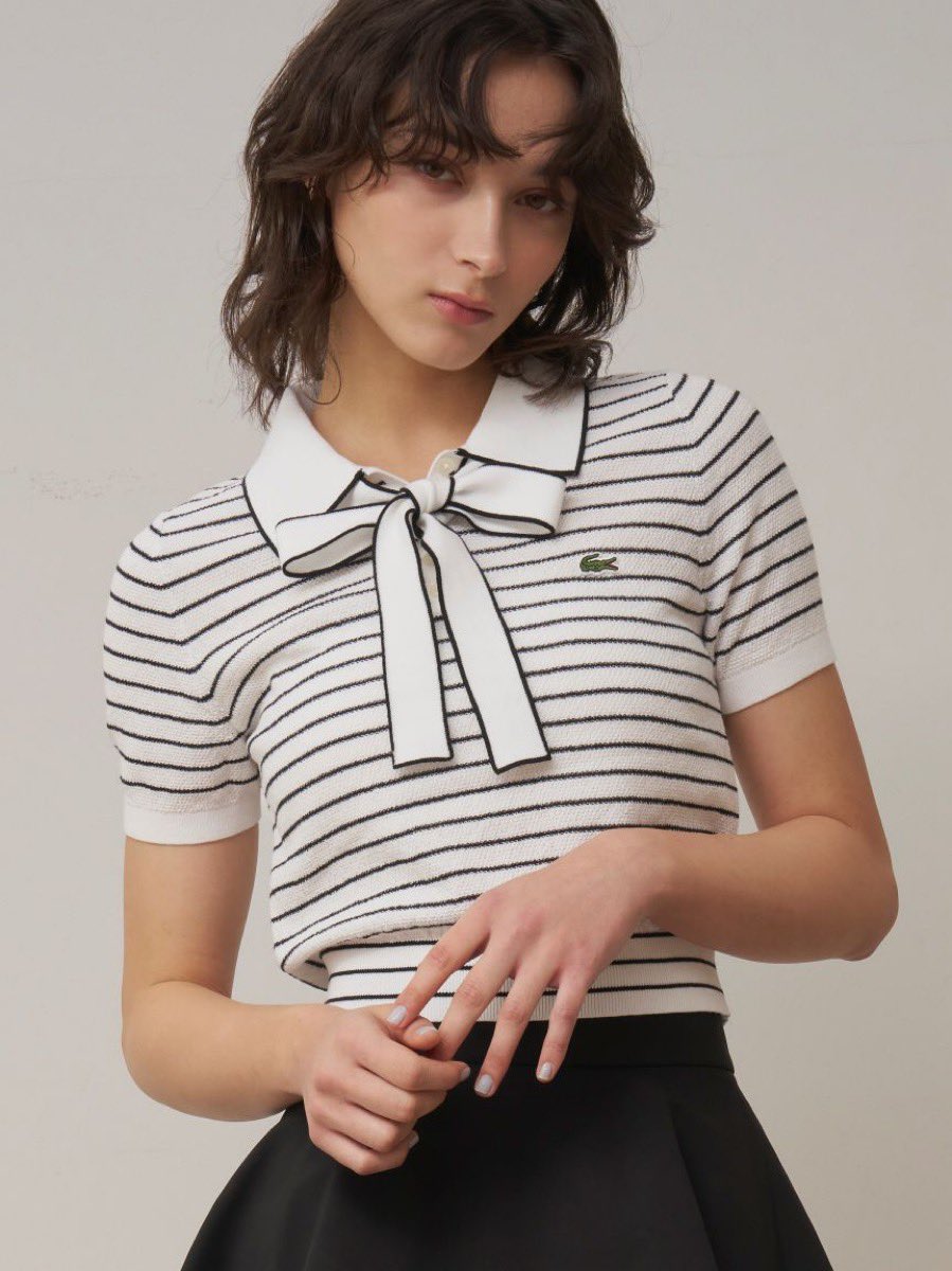 LACOSTE meets SNIDEL ポロデザインの限定ニットプルオーバーが国内