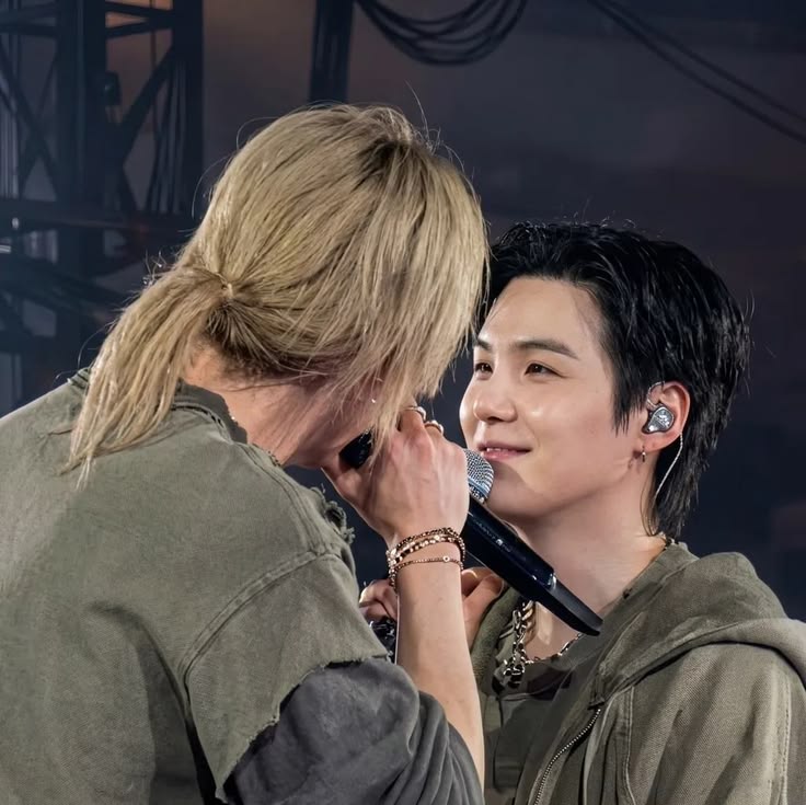 feeer ⁷ tweet media