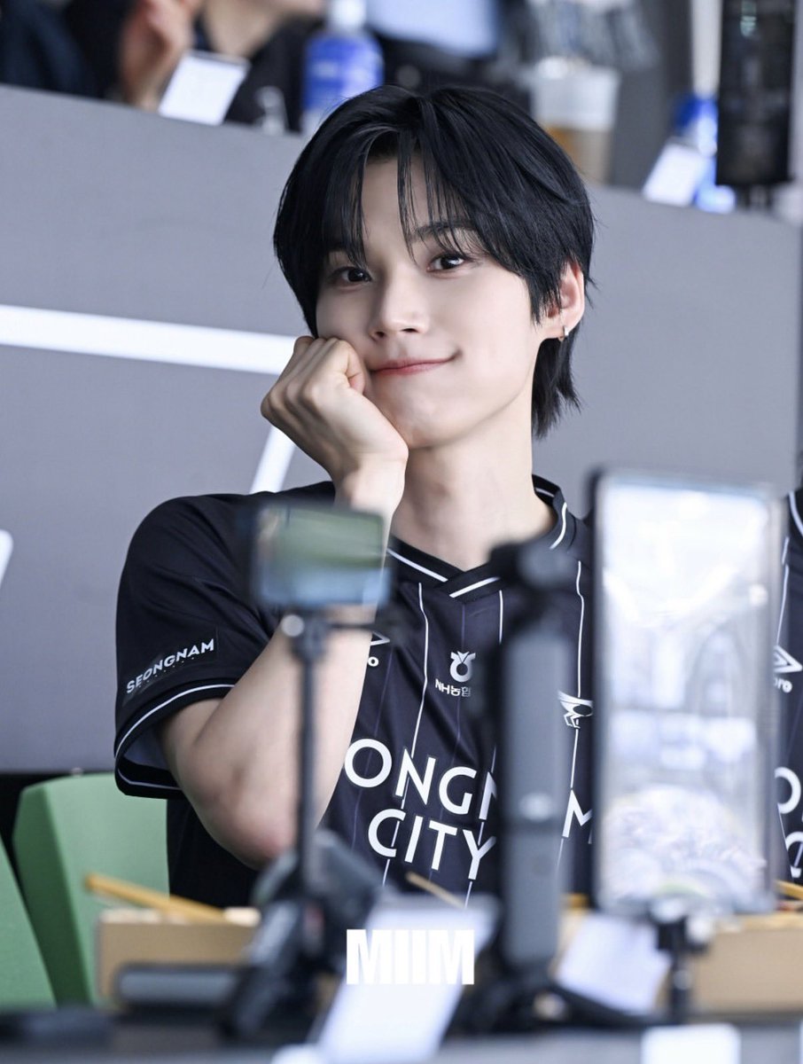 공삼 ˚𖦹⋆ tweet media