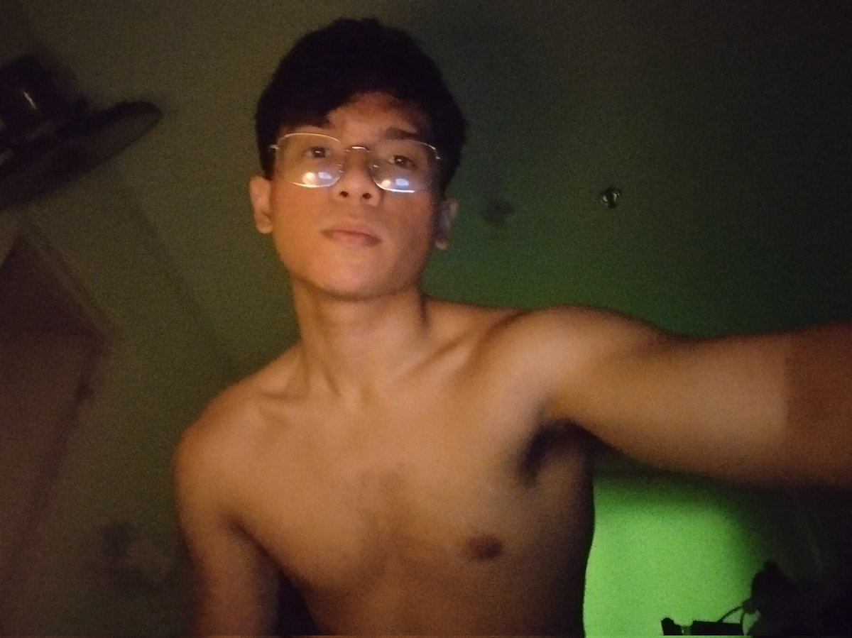 er1ccoon's tweet photo. heyy https://t.co/mSsiMVIaKV