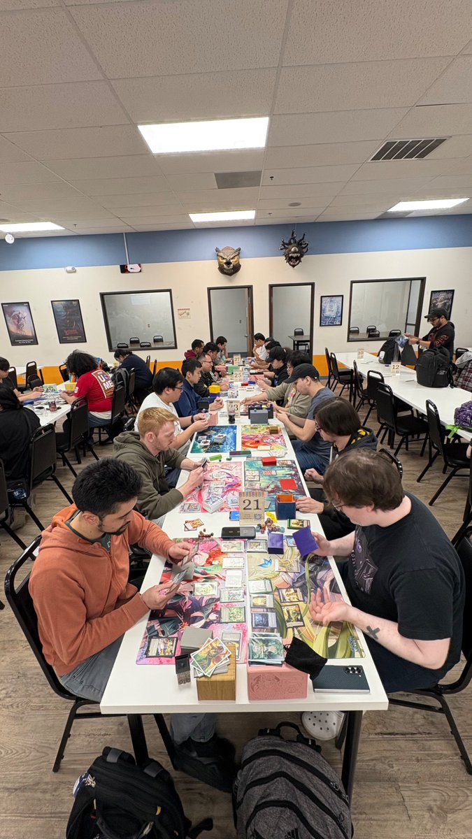 MurgleYT's tweet photo. @grandarchivetcg For me, I think starting a locals scene for my favorite LGS (thank you Shinja for your support) and our holiday food drive both stand out. Also, my wife pulling our first CSR at the Worlds Re:Co deck event was also really cool! https://t.co/Inzv8zPTlP