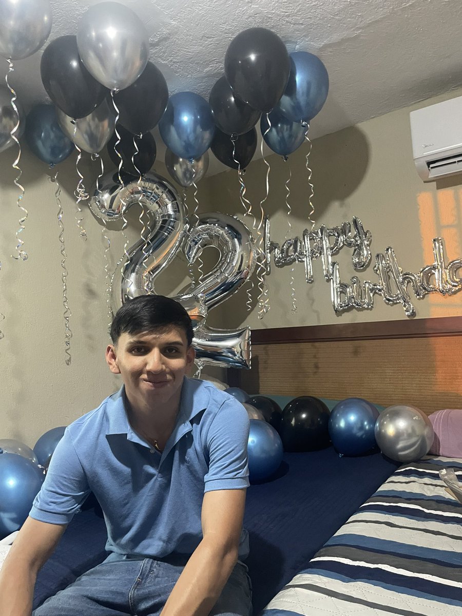 luunitap's tweet photo. viviré agradecida con diosito por haberme dado una buena suegra y un novio increíble 🥹❤️ https://t.co/x6EBMgd3qB