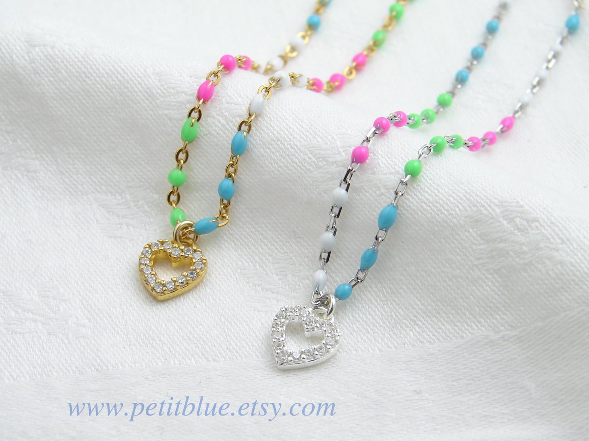 JewelryByMikako's tweet image. Rainbow Heart Bracelet ~ Multi Colored Satellite Chain ~ Pride Bracelet ~ Dainty Gold Filled Bracelet ~ Charm Bracelet tuppu.net/d9091391  #FreeShipping