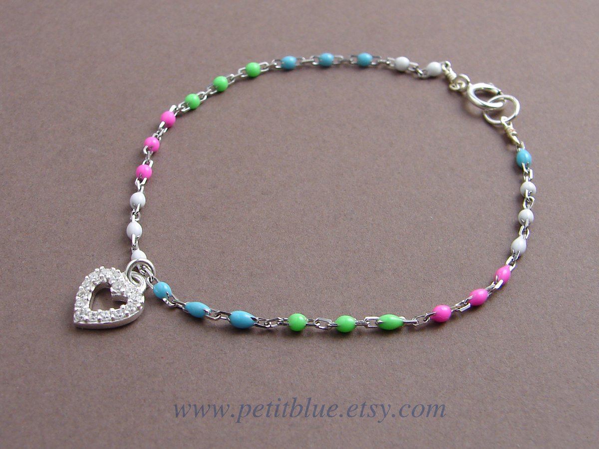 JewelryByMikako's tweet image. Rainbow Heart Bracelet ~ Multi Colored Satellite Chain ~ Pride Bracelet ~ Dainty Gold Filled Bracelet ~ Charm Bracelet tuppu.net/d9091391  #FreeShipping