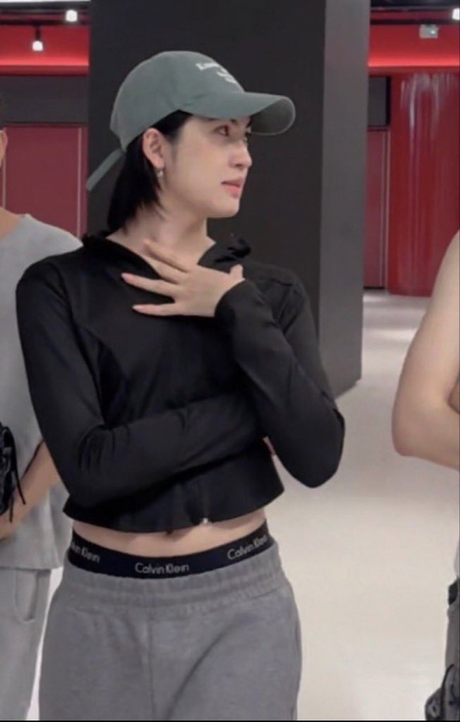 Hirunkitty ‏݁𐙚 Wu era tweet media