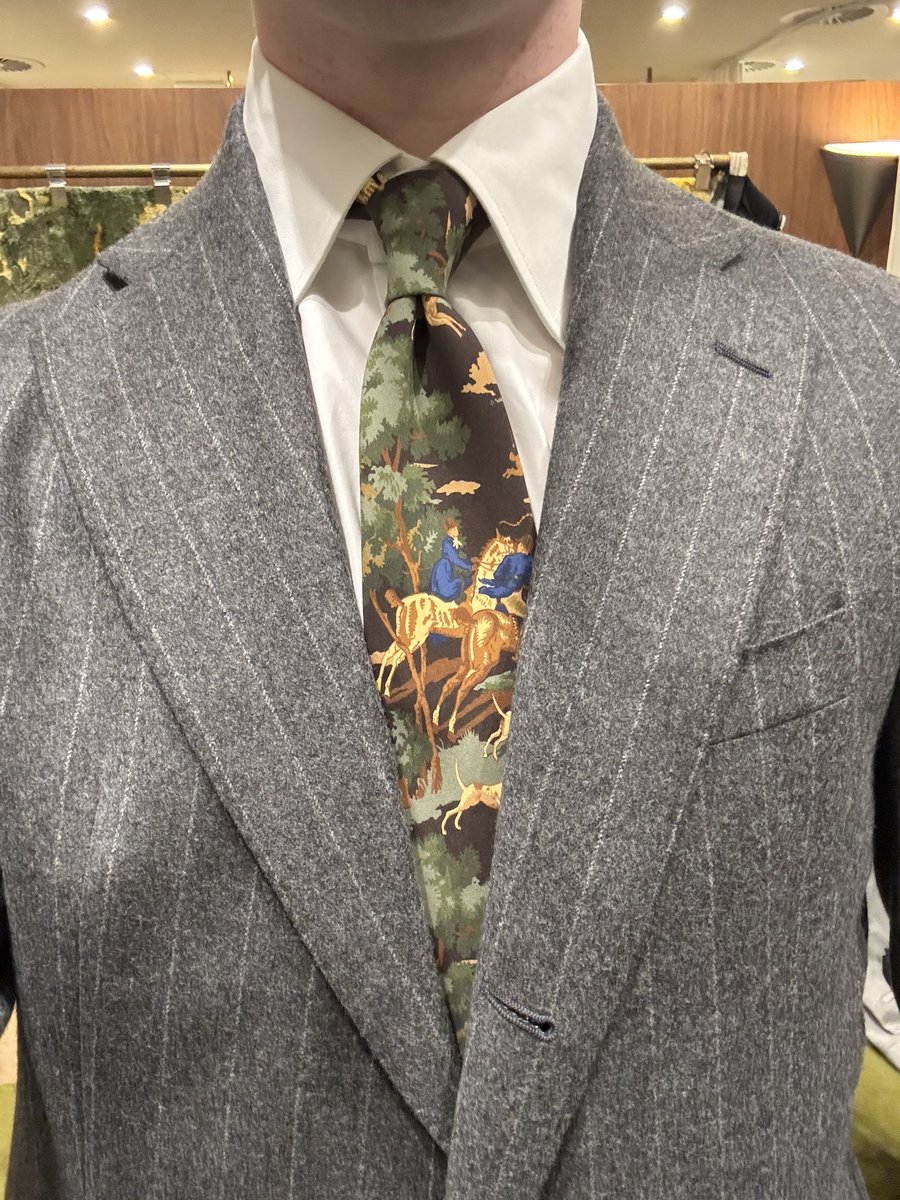 Melbsuit tweet media