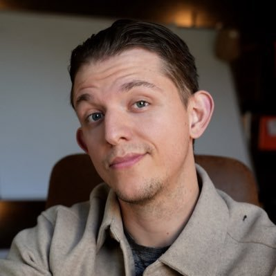 Dima | future/proof tweet media