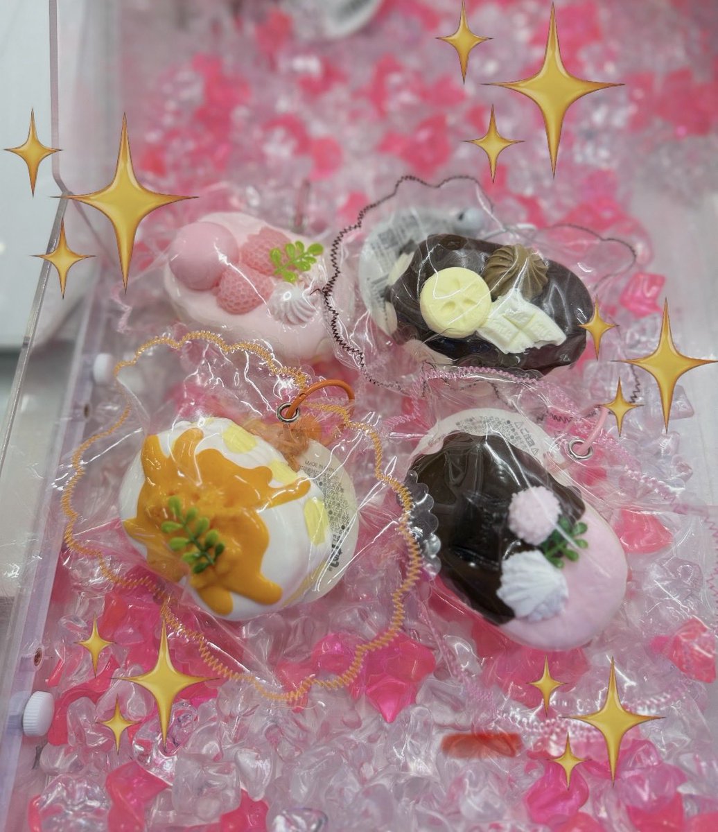 GiGO_Musamura's tweet image. 今、#Instagram #TikTok
でバズり中のアイテム
『ジョイフル スクイーズケーキ』
が当店にはございますよ✨✨
しっとり重たい新食感⁈触るとわかるむにゅむにゅ感を体験しちゃおう🍰✨
残りわずかです、お早めに！
#プライズ
#むさし村山