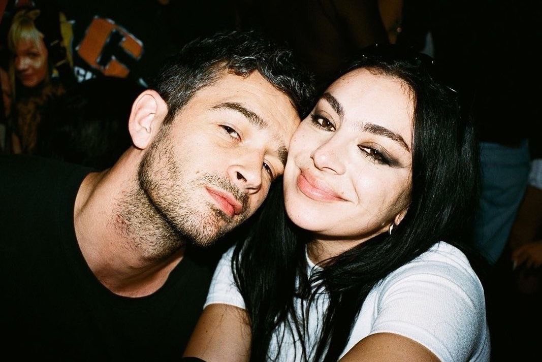 shesgotnosoul's tweet photo. cute pics of george daniel’s wifeys throughout the years <3 https://t.co/EMzYrtf1fh