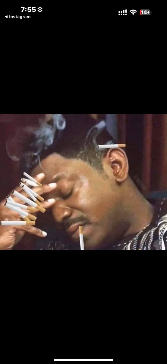 Cookie19P's tweet photo. @CNviolations Gotdamn shut the fuck up so he can talk https://t.co/EbBkdV3fu3