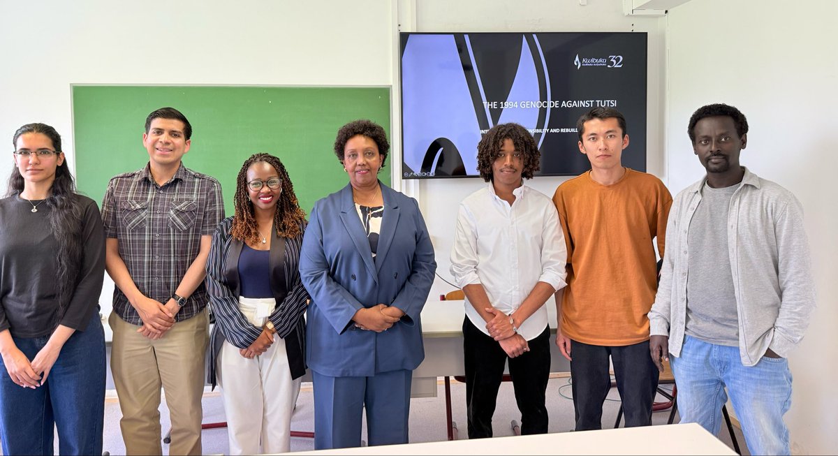 Rwanda in Hungary tweet media