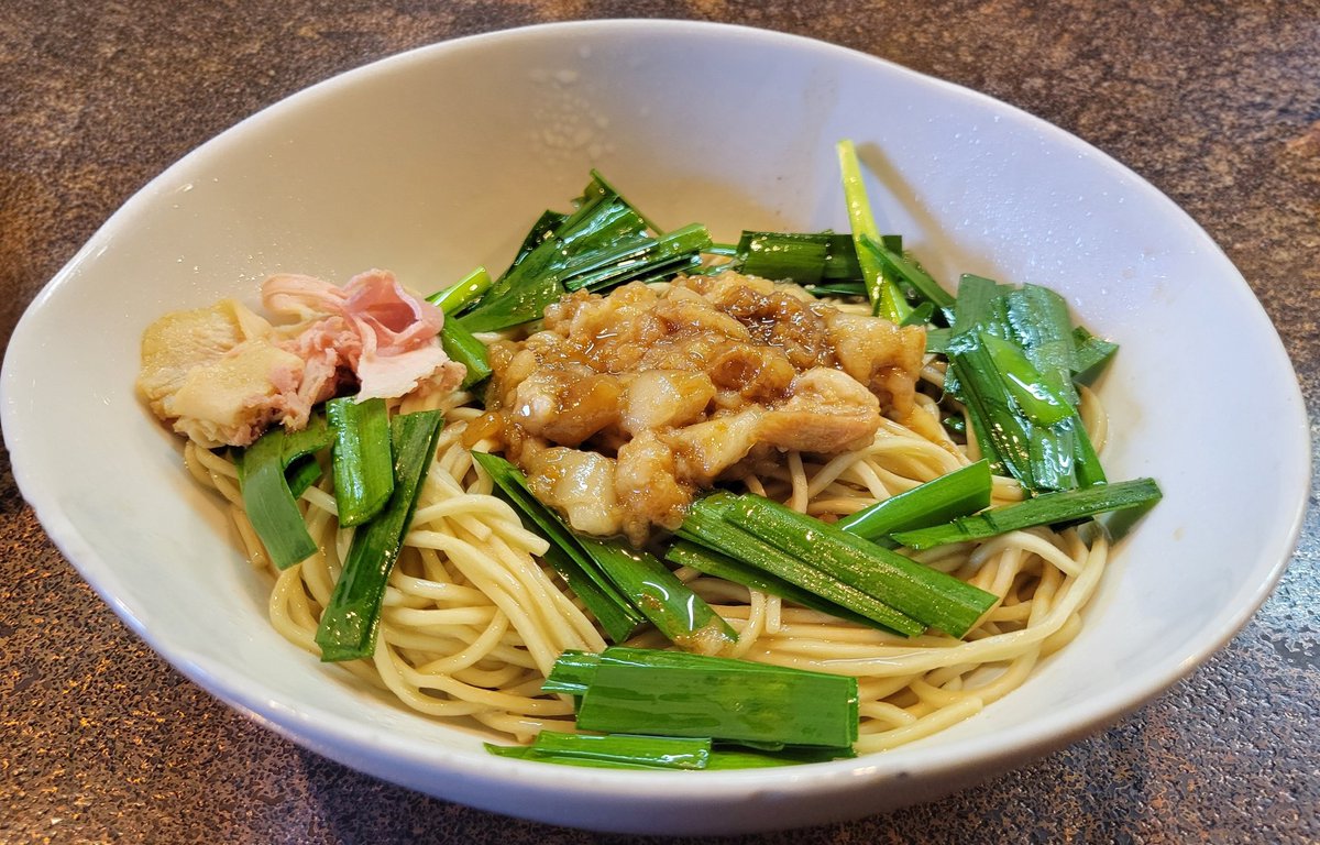 ペニレイ tweet media