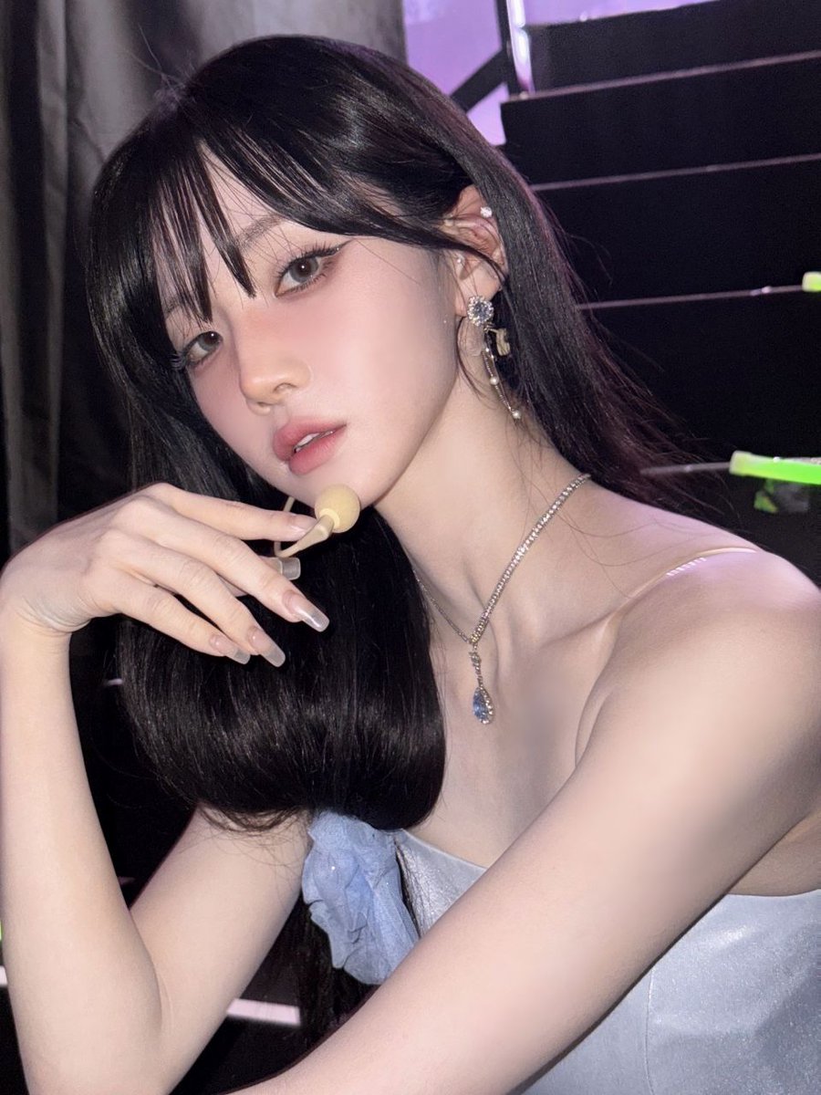 K-POP GOONERS ✊💦 tweet media