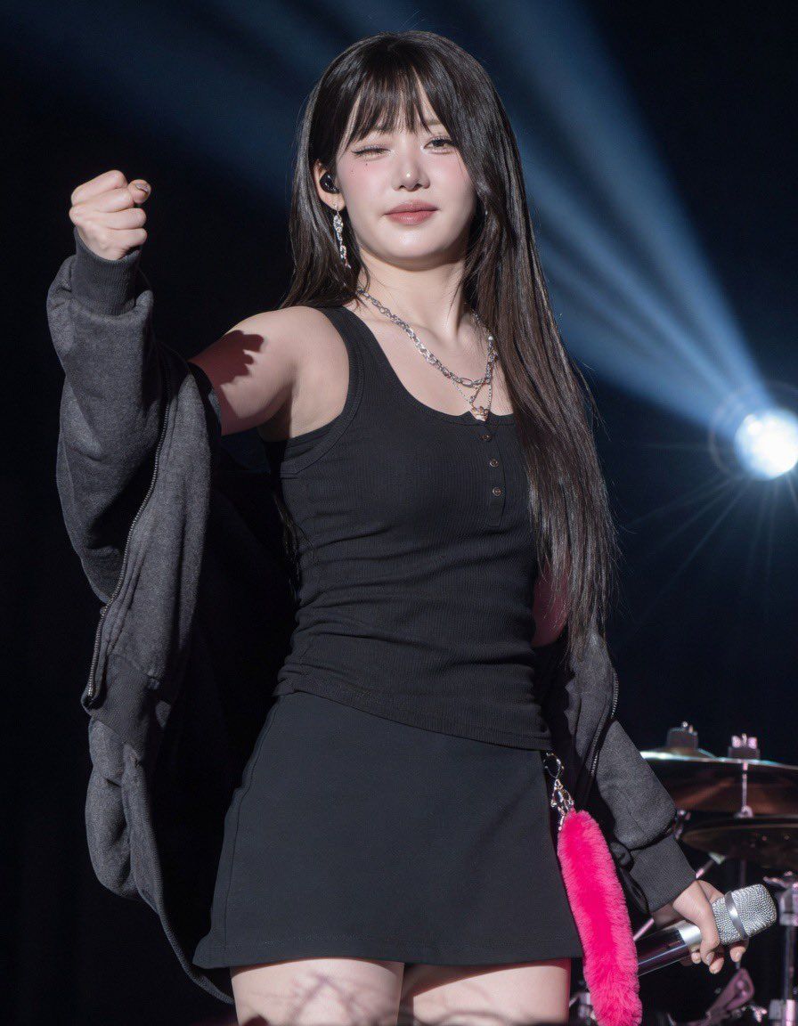 K-POP GOONERS ✊💦 tweet media