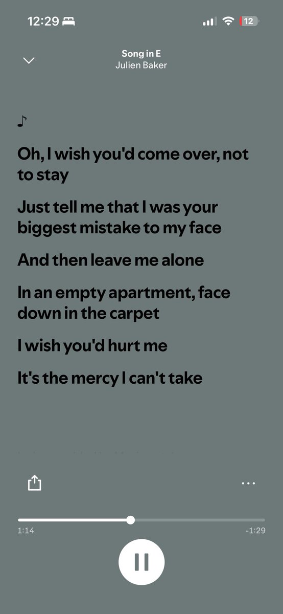 caroline🐦‍⬛ tweet media