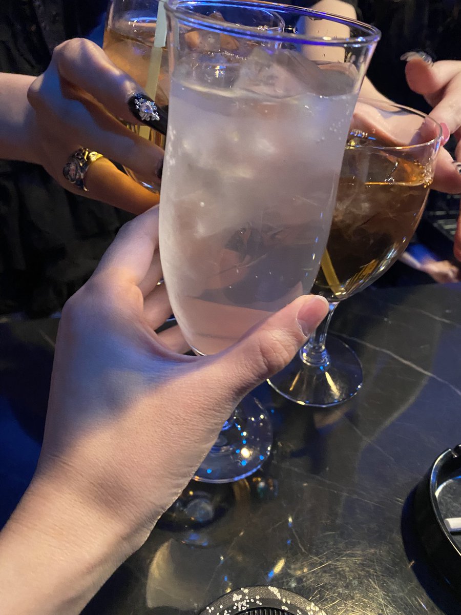 スズケン tweet media