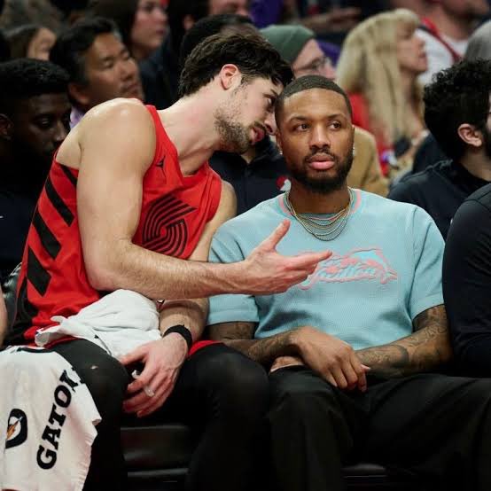 blazersforreal's tweet image. What a season man..From our coach getting arrested for being in the mafia, to getting a new owner, and making the playoffs, this was definitely an eventful season. But I can confidently say we are heading into the right direction! 

IT’S UP FROM HERE #RipCity