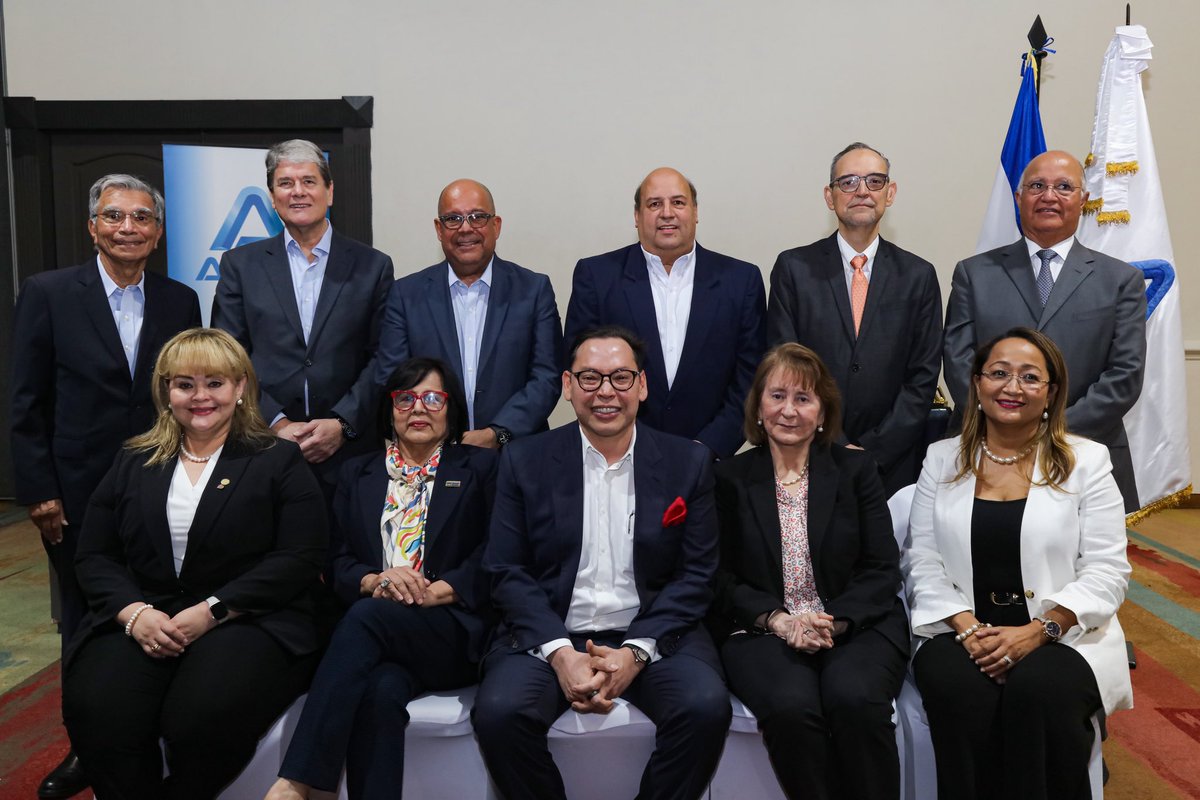 ANEPElSalvador's tweet photo. Elección Comité Ejecutivo ANEP y nuevo Presidente 2026-2028, Ing. José Luis Saca Jiménez.
#ANEP #Empleo #Desarrollo #Gremiales https://t.co/lO0sl7qQ7a