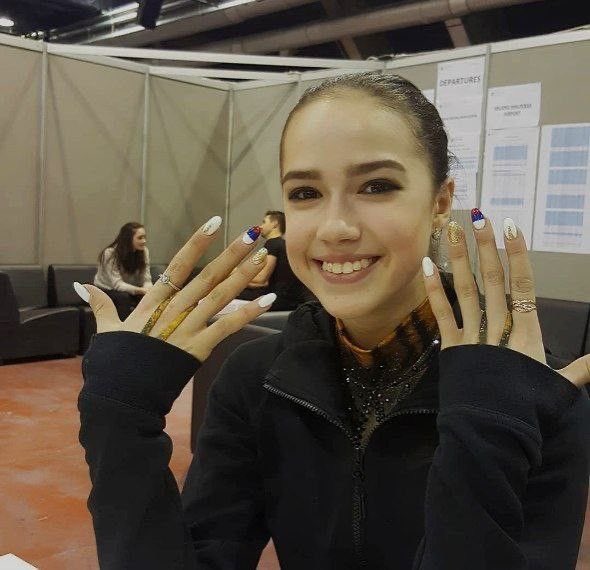 ଘ੭ˊᵕˋ੭ tweet media