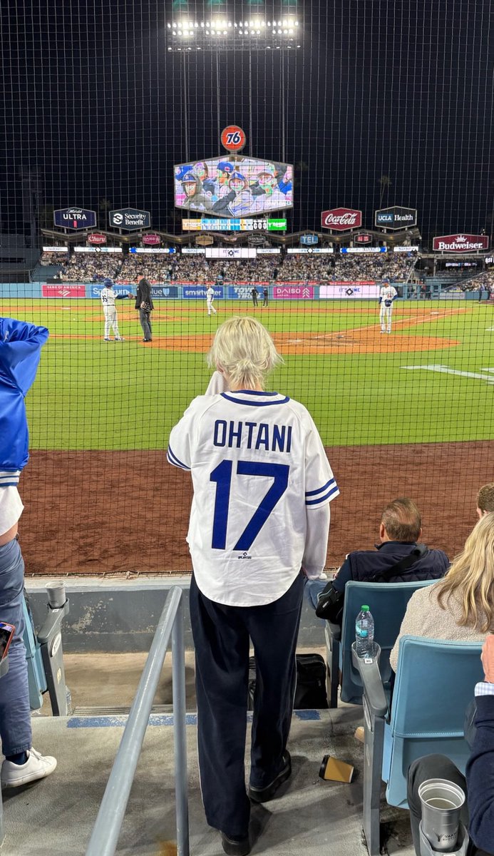 Jøan øf Park tweet media